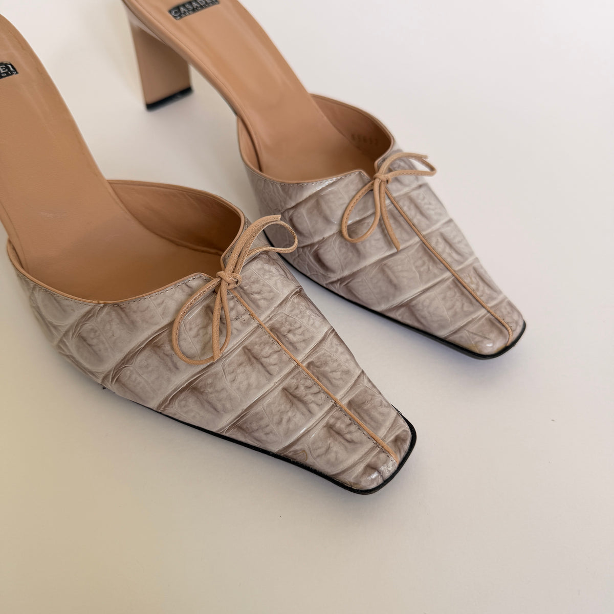 Casadei Pellame Horn Beige Mules