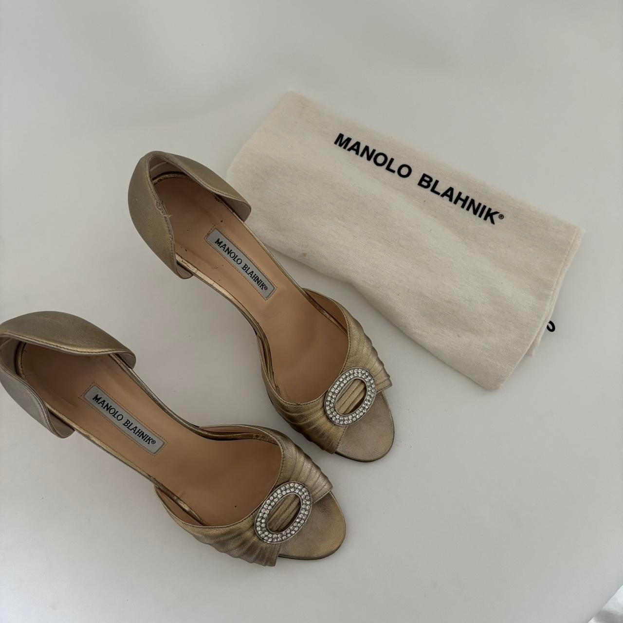 Manolo Blahnik Sedaraby Crystal d'Orsay Heels