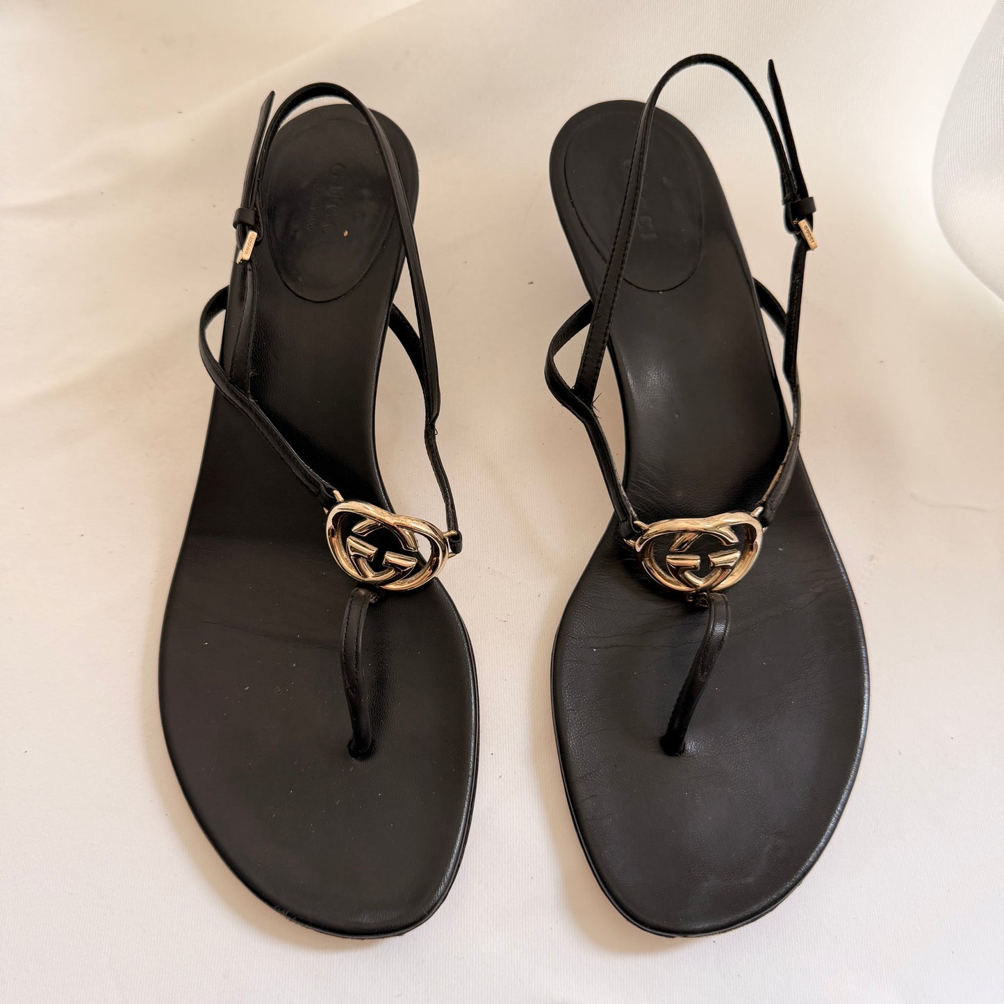 Vintage Gucci Flip Flop Sandals