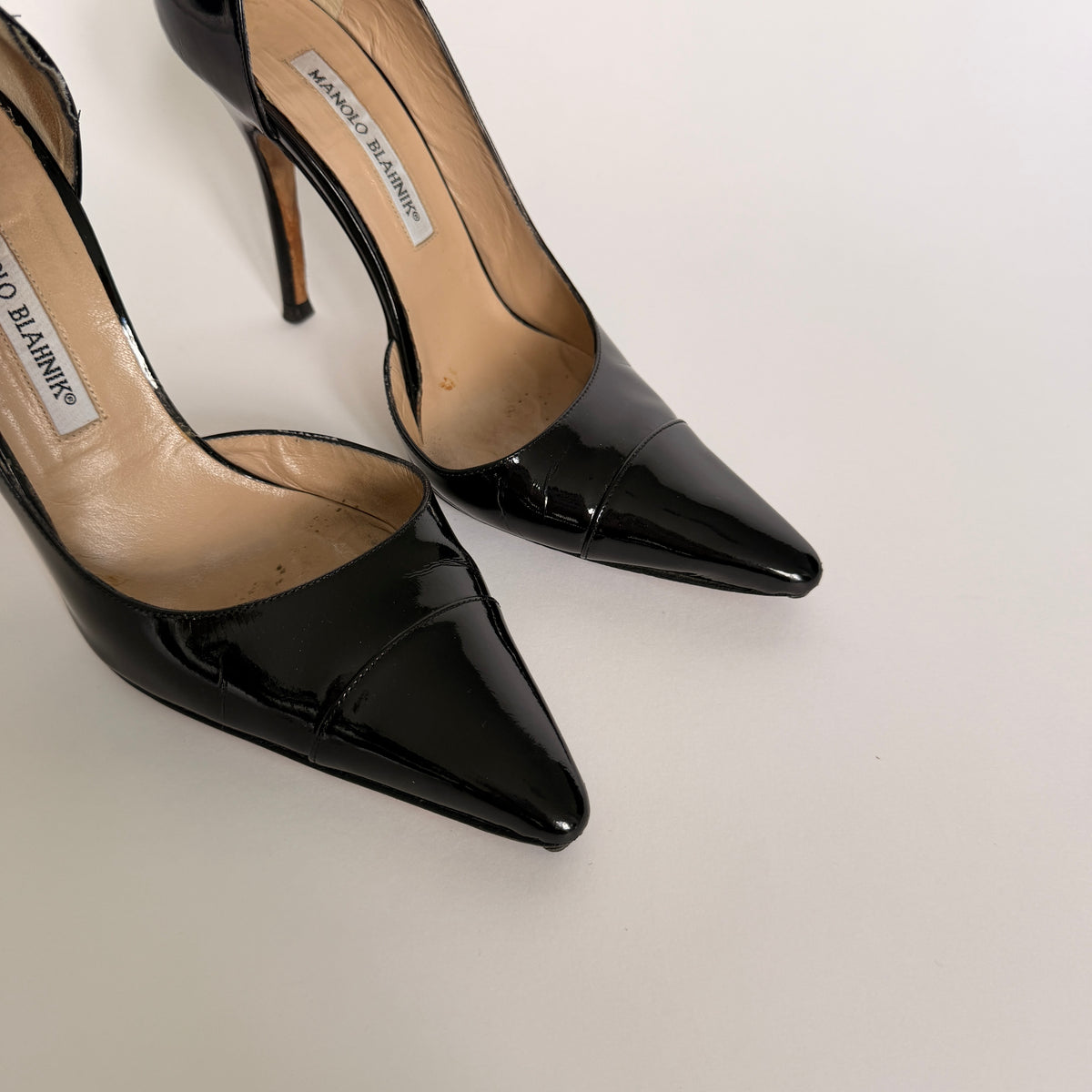 Manolo Blahnik Tucciomod Pump (37.5)