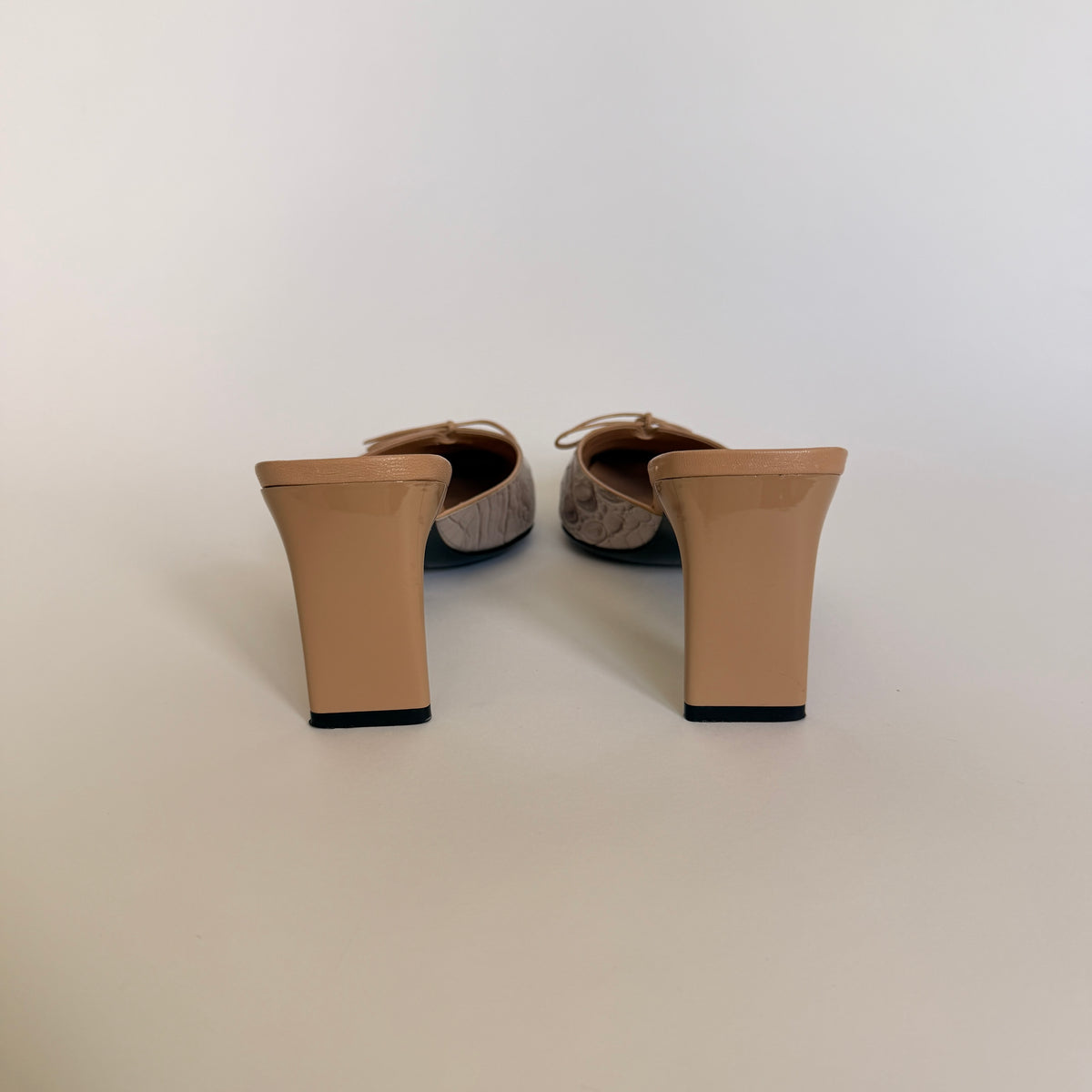 Casadei Pellame Horn Beige Mules