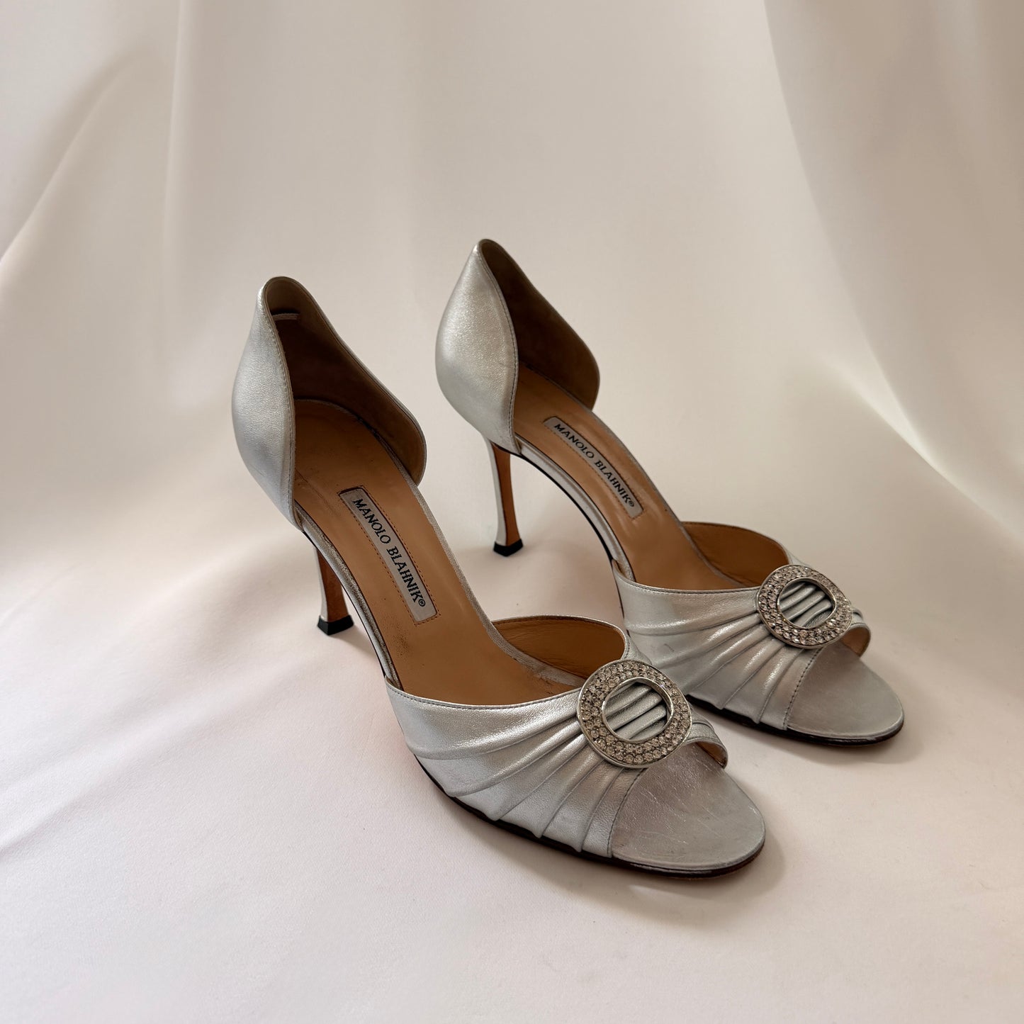 Manolo Blahnik Sedaraby Crystal d'Orsay Heels