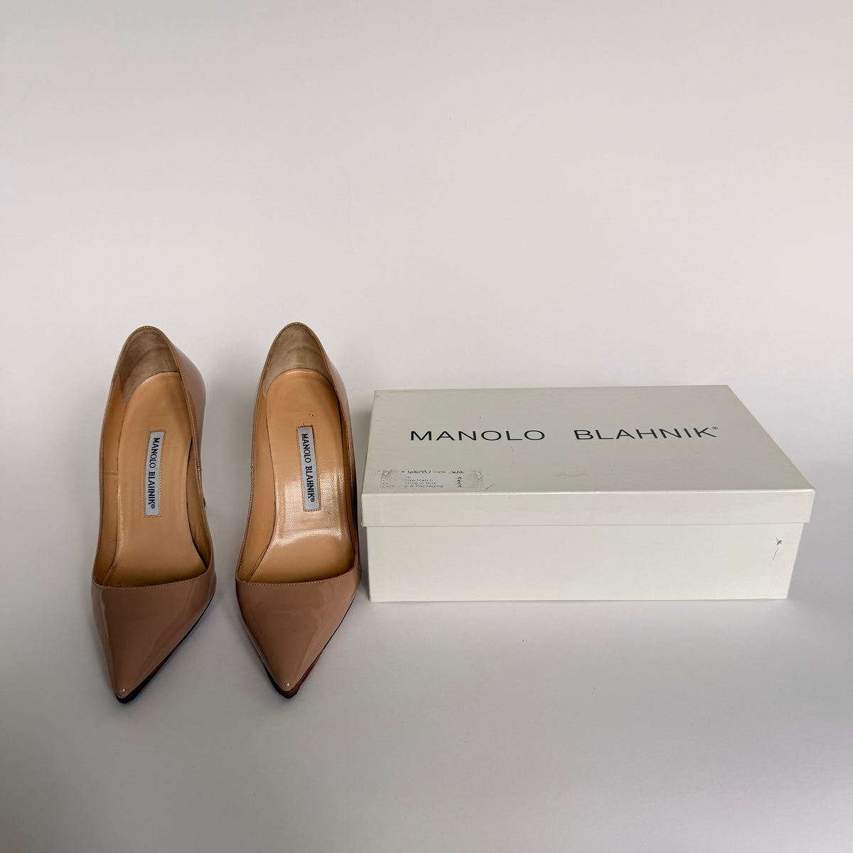 Manolo Blahnik BB Pump in Nude Patent (38)