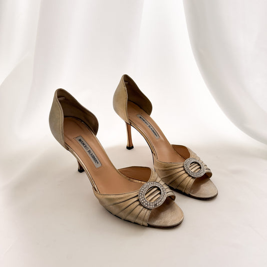 Manolo Blahnik Sedaraby Crystal d'Orsay Heels - Gold