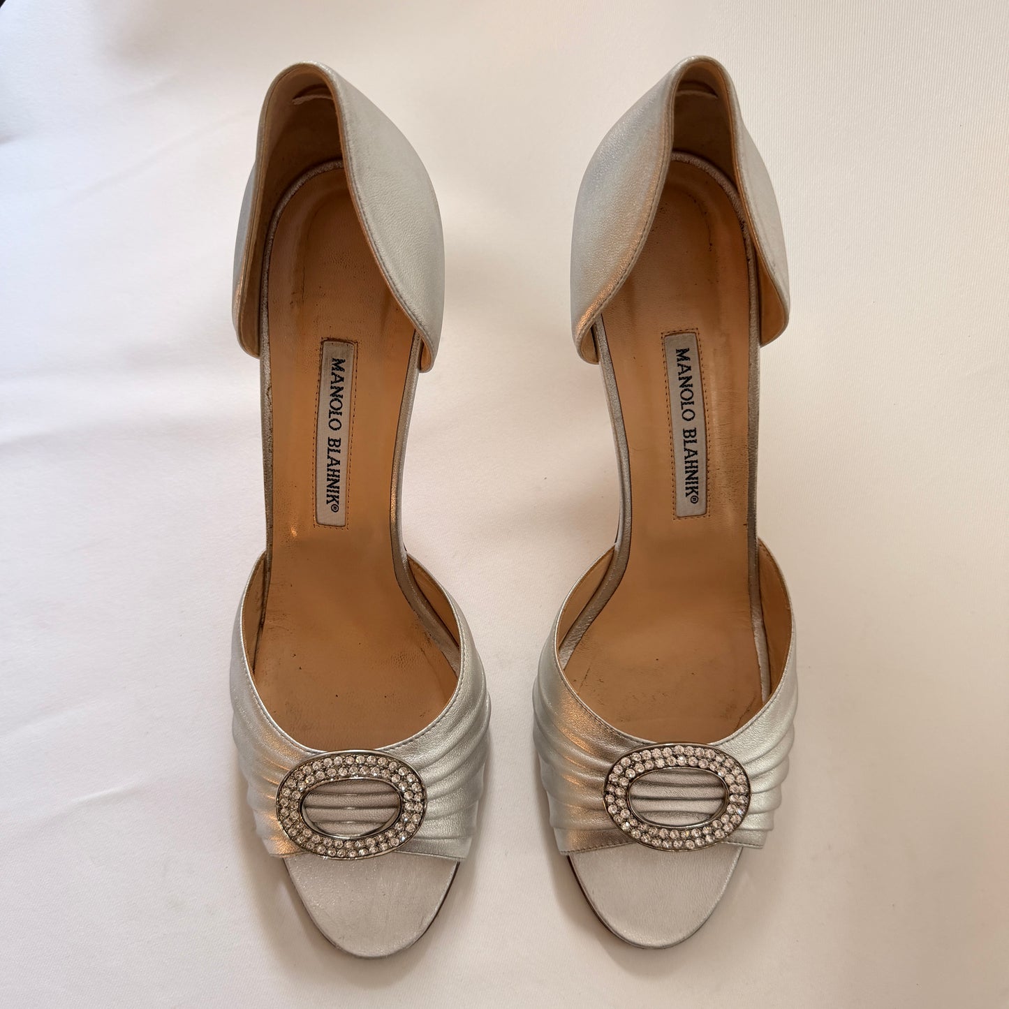 Manolo Blahnik Sedaraby Crystal d'Orsay Heels