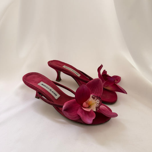 Manolo Blahnik Reworked Orchid Flip Flop Heels