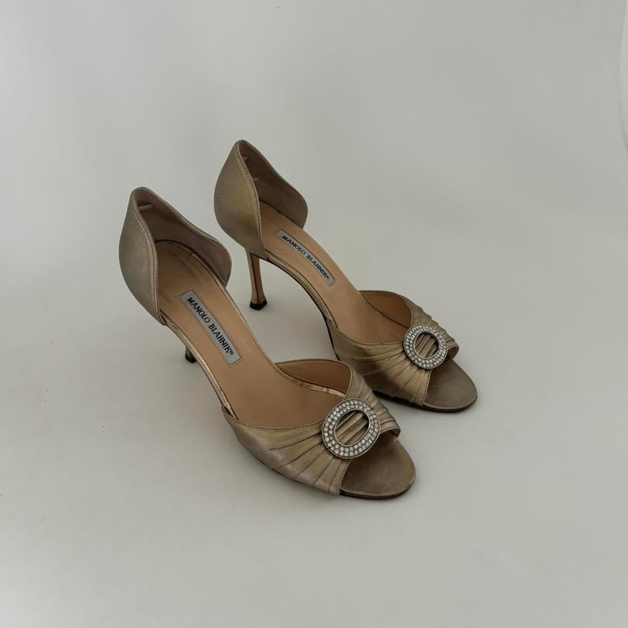 Manolo Blahnik Sedaraby Crystal d'Orsay Heels