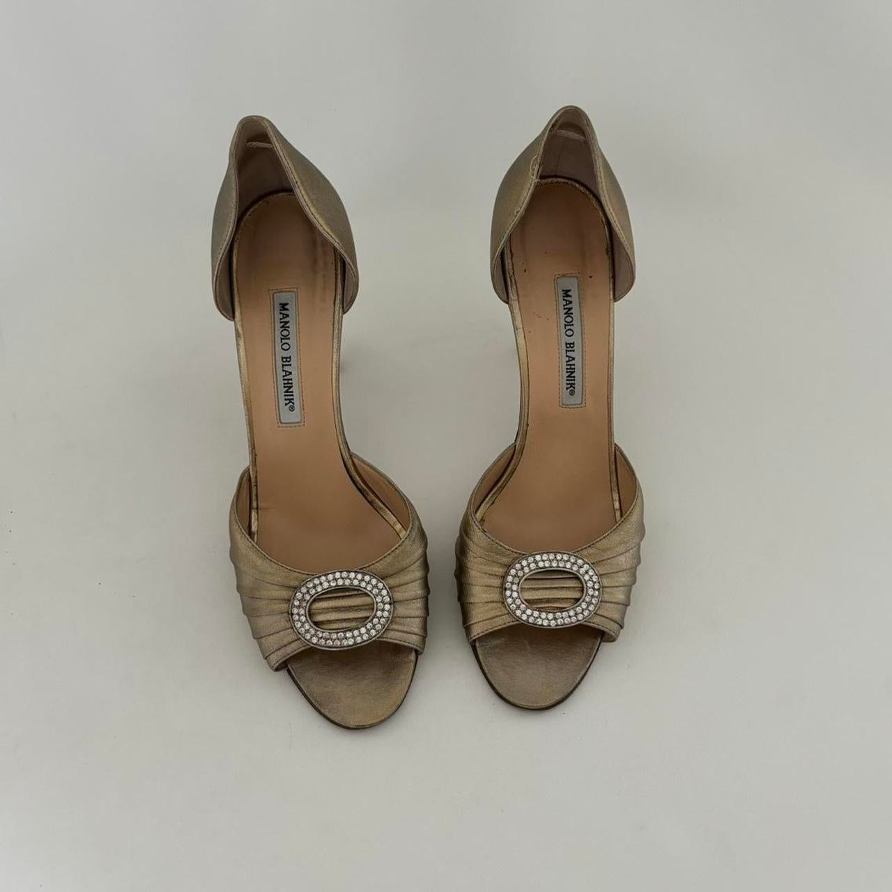 Manolo Blahnik Sedaraby Crystal d'Orsay Heels