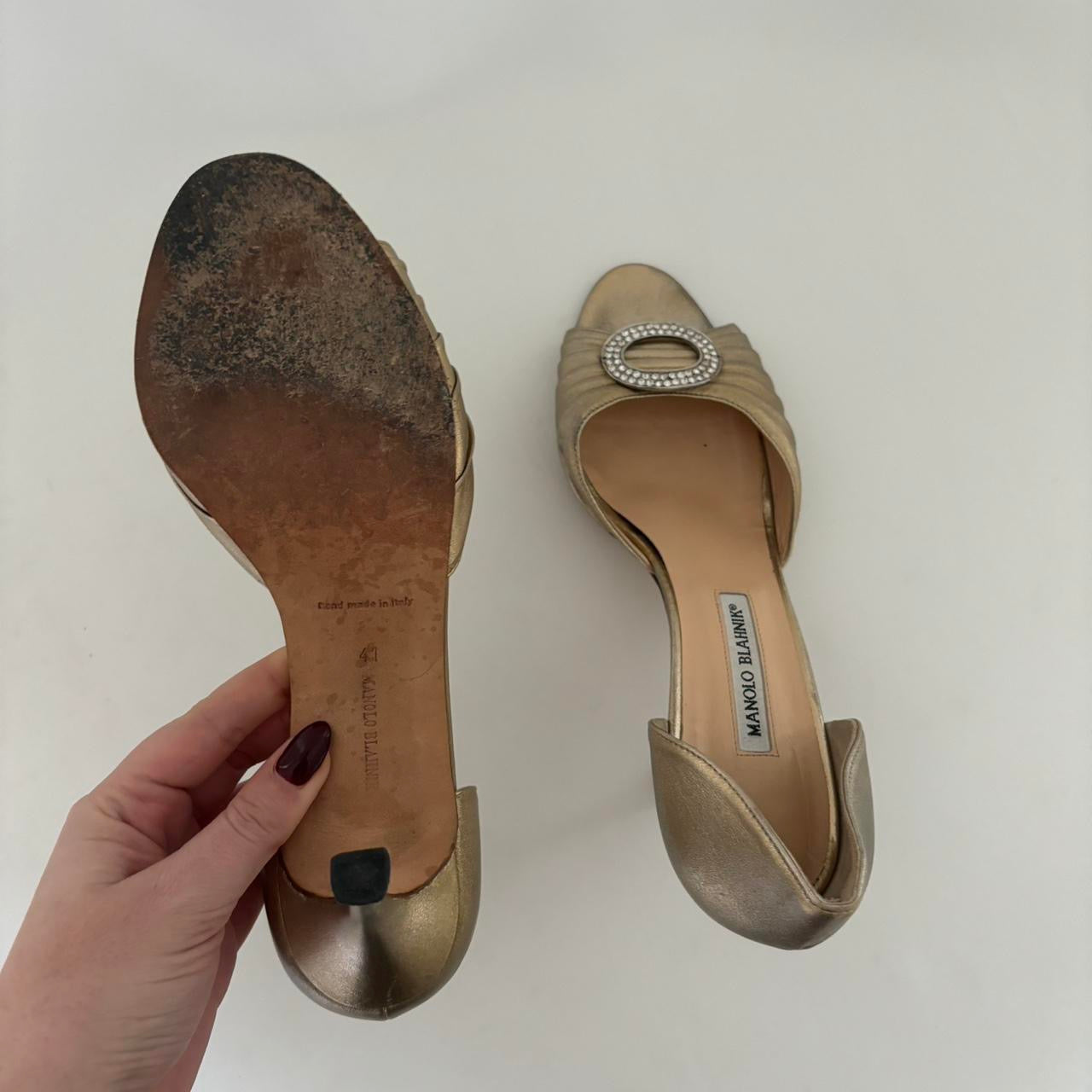 Manolo Blahnik Sedaraby Crystal d'Orsay Heels