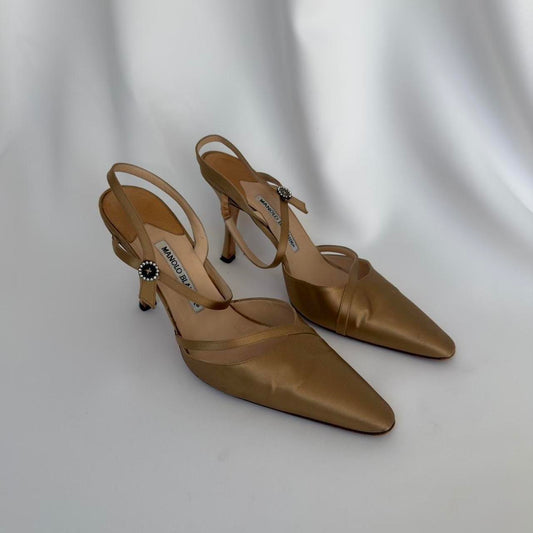 Manolo Blahnik Vintage Pointed Heels