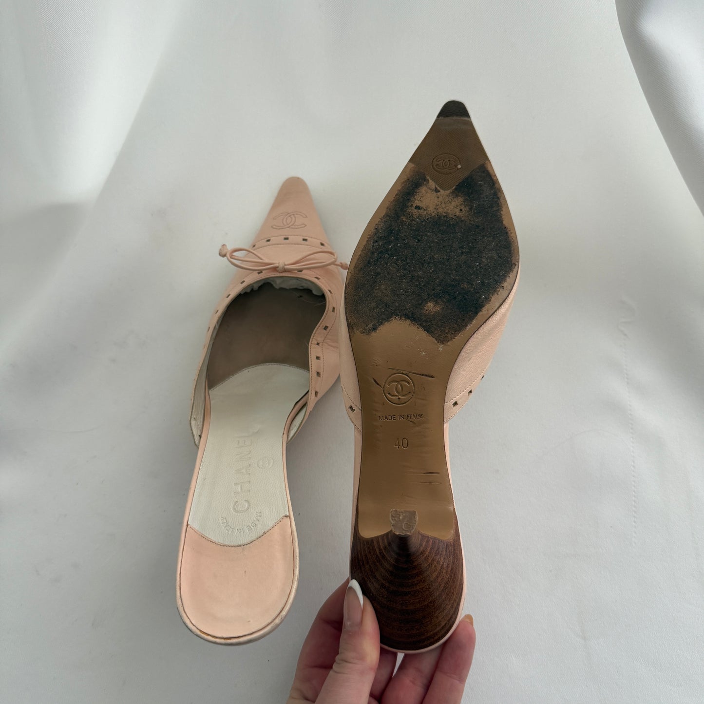 Vintage CC Logo Chanel Mules